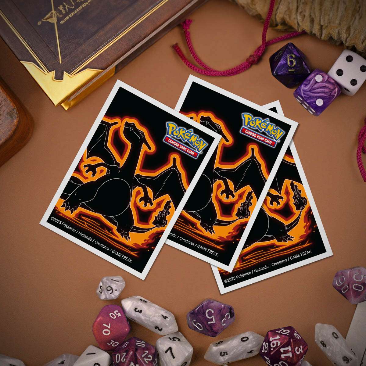 Sleeves Dracaufeu Apex Neon Kanto - Protège-Cartes Ultra Pro – Image 3